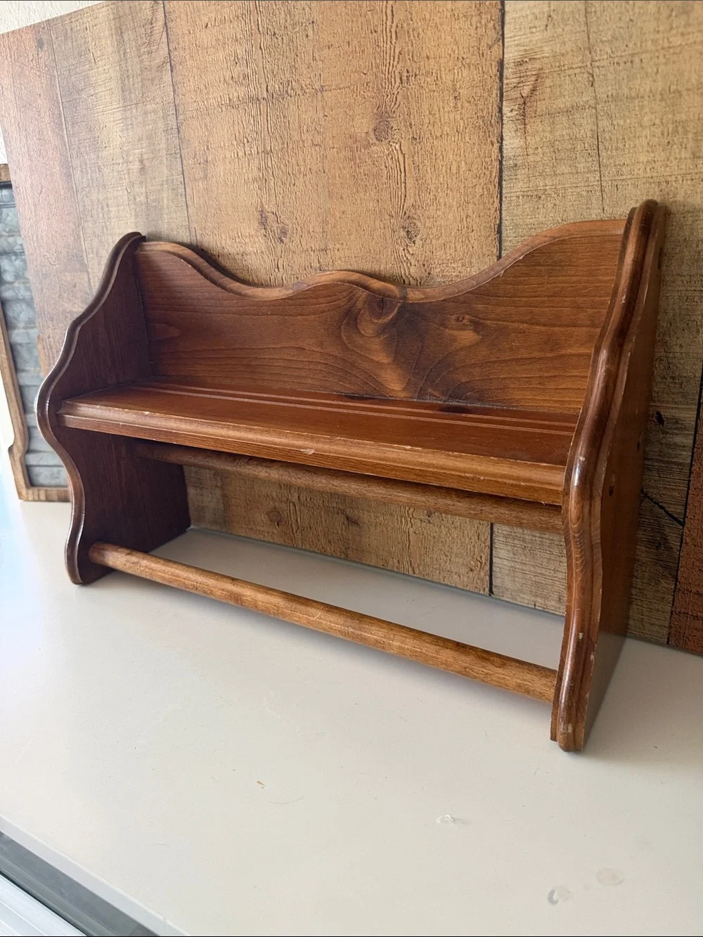 Rustic Farmhouse Solid Wood Wall Shelf with Plate Grooves & 2 Towel Rods